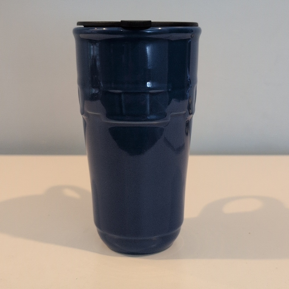 Longaberger Ceramic Woven Traditions Cornflower Blue Travel Mug With Lid - Picture 4 of 16